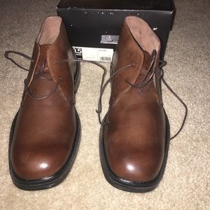 Banana Republic men’s shoes 9.5